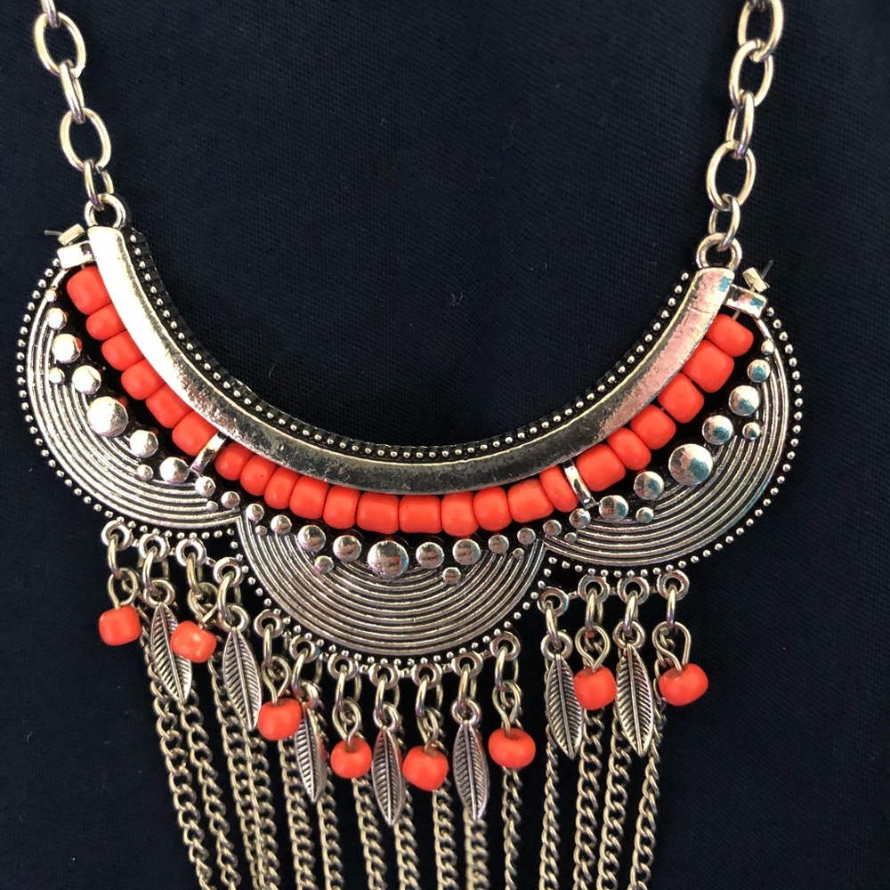 Silver and coral beaded and chain necklace